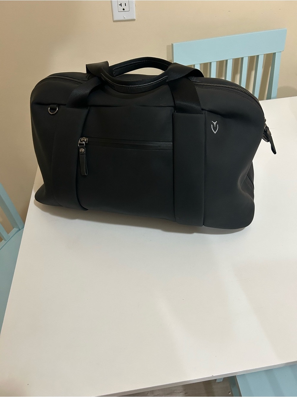 VesseL USA Black Men's Duffel Bag with Front Zip Pocket